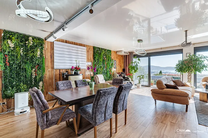 Moderne Villa in Shushan